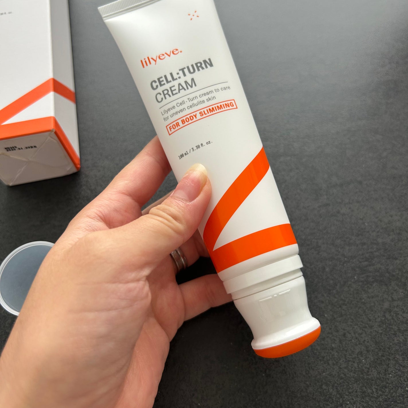 ディセラクリーム+ローラーset/リリーイブ/レッグ・フットケアを使ったクチコミ(2枚目)