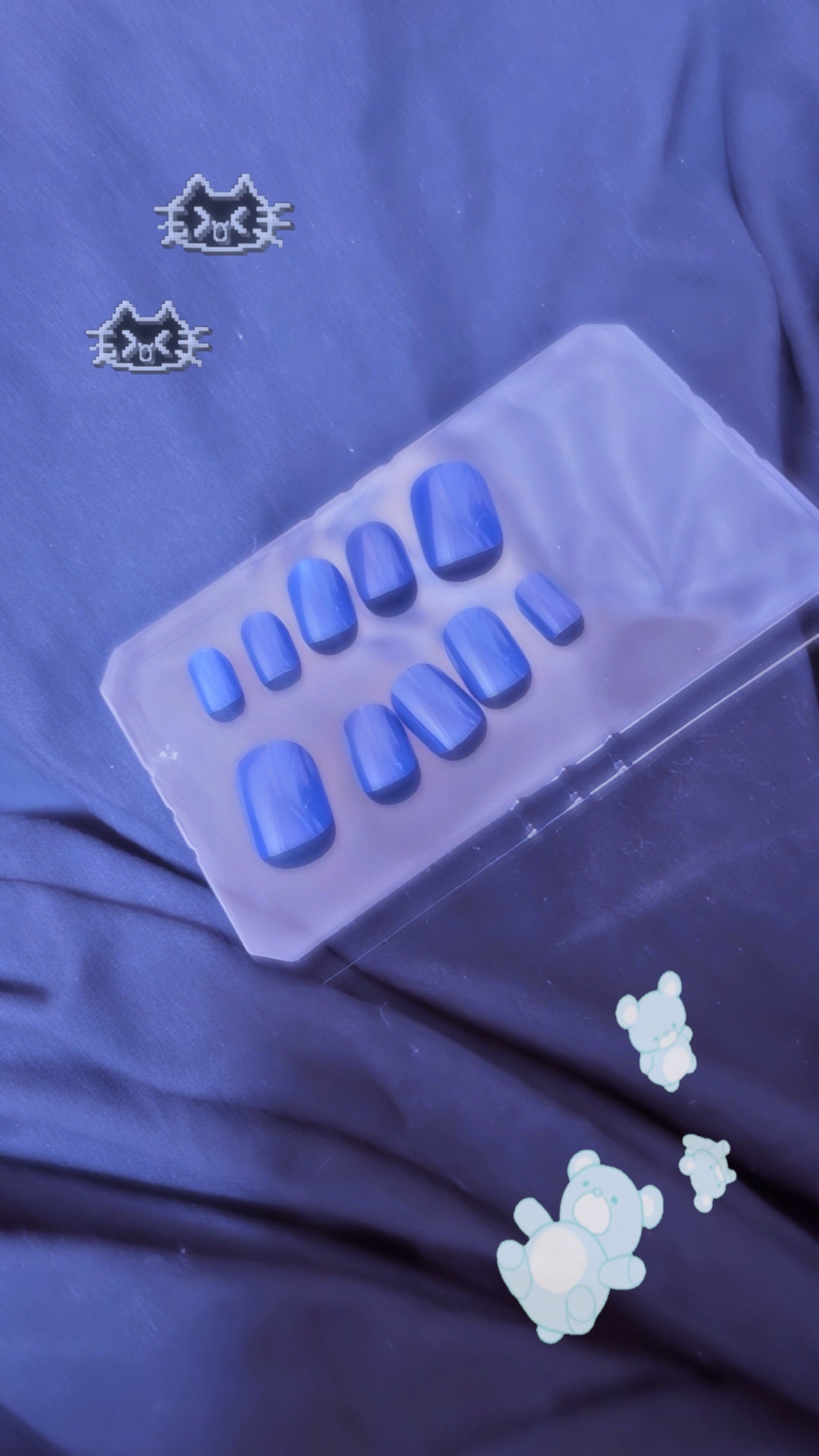 琥羽 on LIPS 「お気に入りのネイルチップの紹介です!┈┈┈┈┈┈┈┈┈┈┈┈┈..」(3枚目)