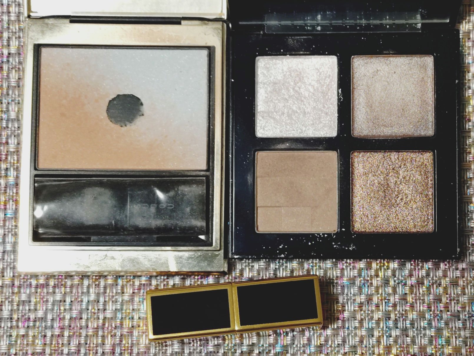 ■月曜日のメイク


ミーティングがあると思って大人しめにしたら何もなかった日。
アイパレのラメ抜き3色で仕上げてたので、黒目の上下にたっぷりラメを足しました。

【使用アイテム】
shu uemura　アイスカルプト
フロスティ ライラッ