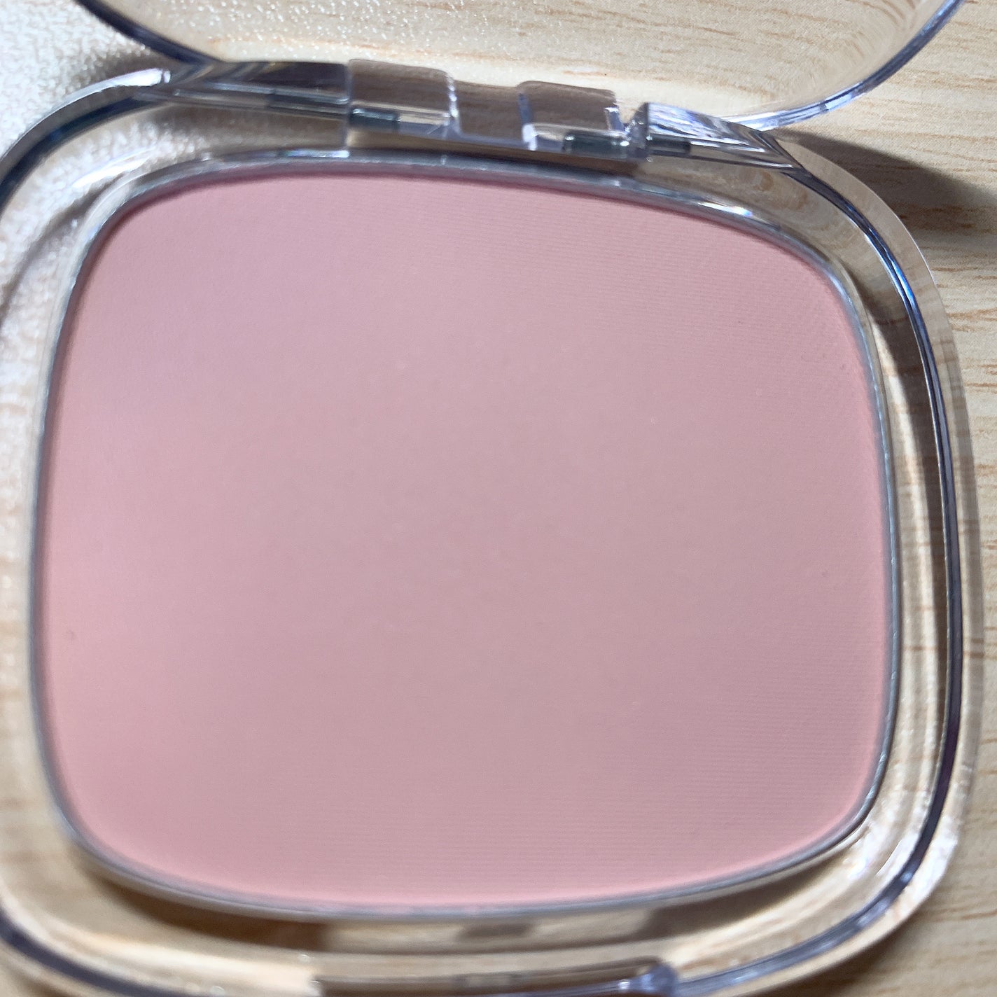 シアーブリーズブラッシャー/wakemake/パウダーチークを使ったクチコミ(2枚目)