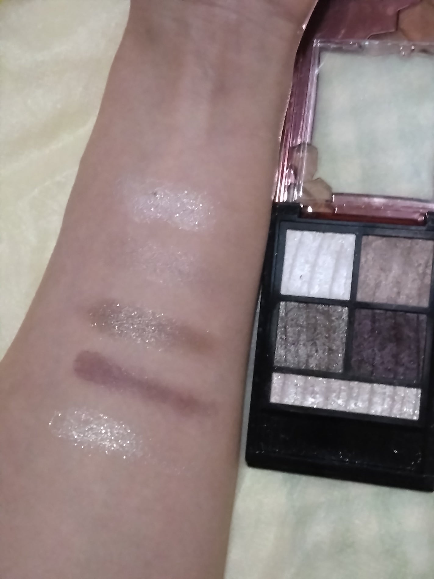 リシェ シマーリッチ アイズ/Visée/アイシャドウパレットを使ったクチコミ(3枚目)