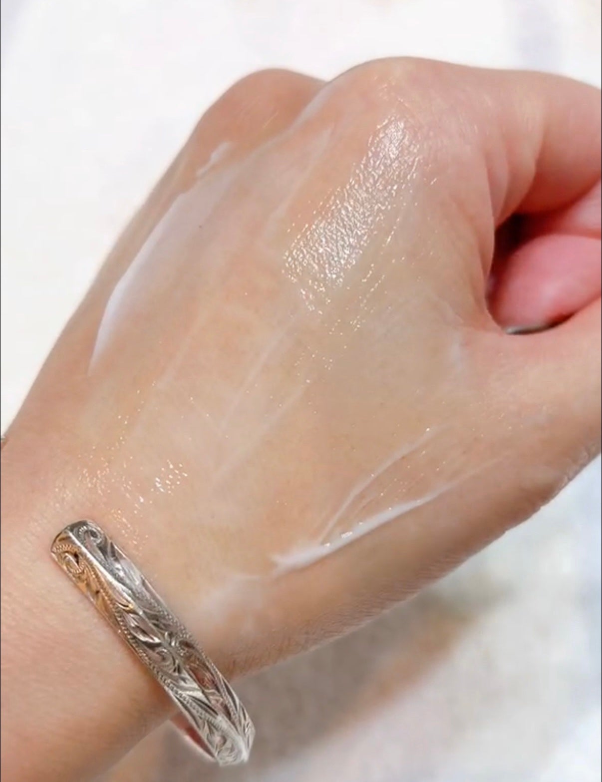 ノルウェー フォーミュラ インテンスリペア ボディ エマルジョン/Neutrogena/ボディローションを使ったクチコミ(4枚目)