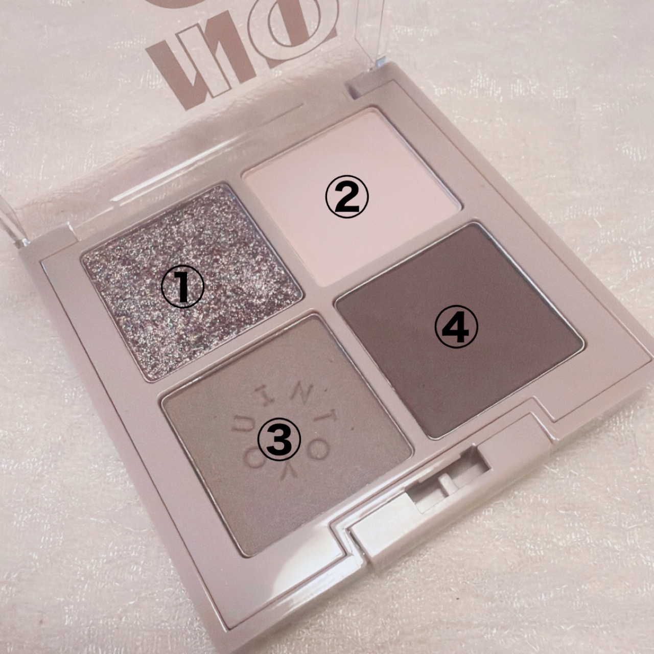 INTO U ローテーショナルアイシャドウパレット/INTO U/アイシャドウパレットを使ったクチコミ（2枚目）