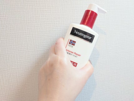 ノルウェー フォーミュラ インテンスリペア ボディ エマルジョン/Neutrogena/ボディローションを使ったクチコミ(4枚目)