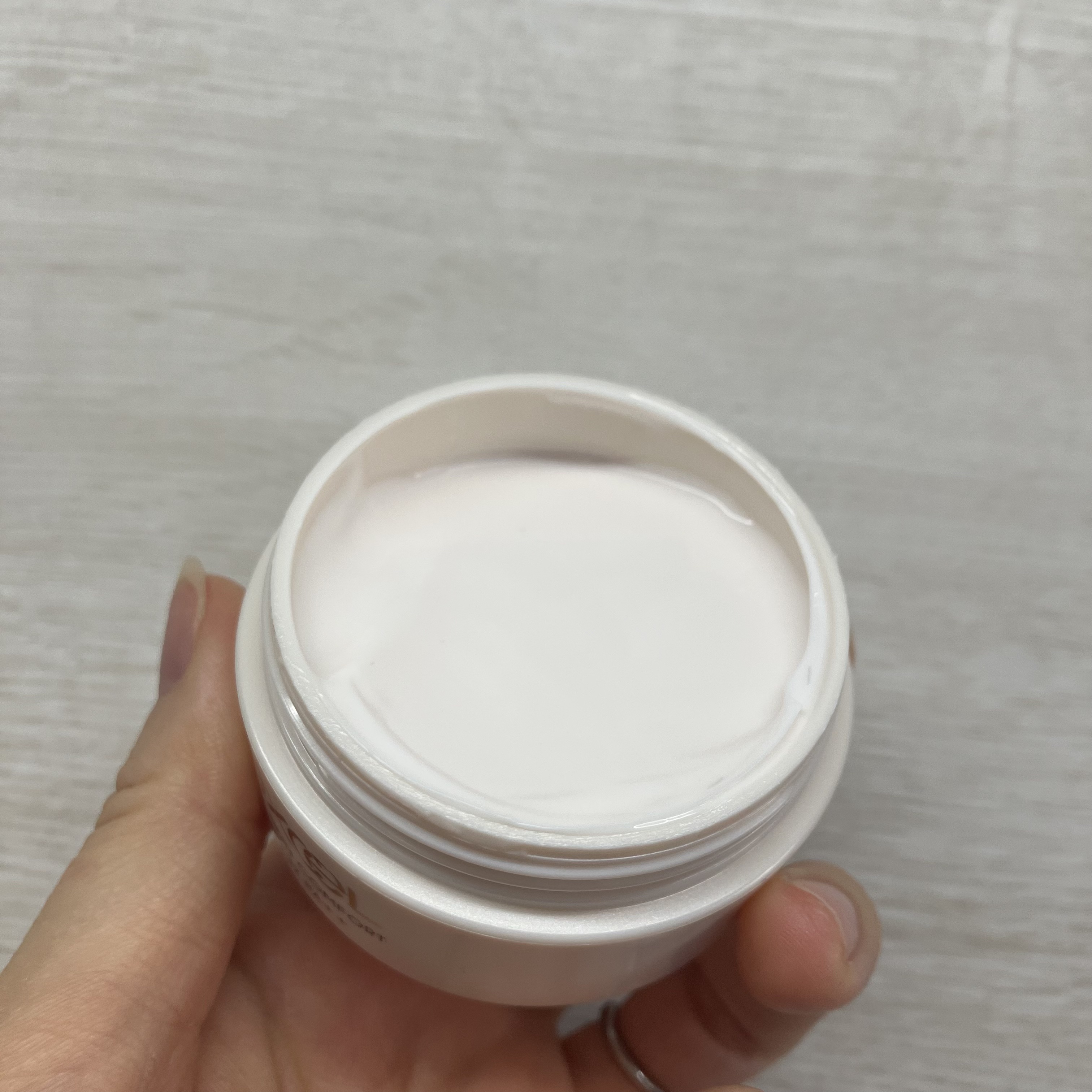 デイスキンコンフォート/excel/フェイスクリームを使ったクチコミ（2枚目）