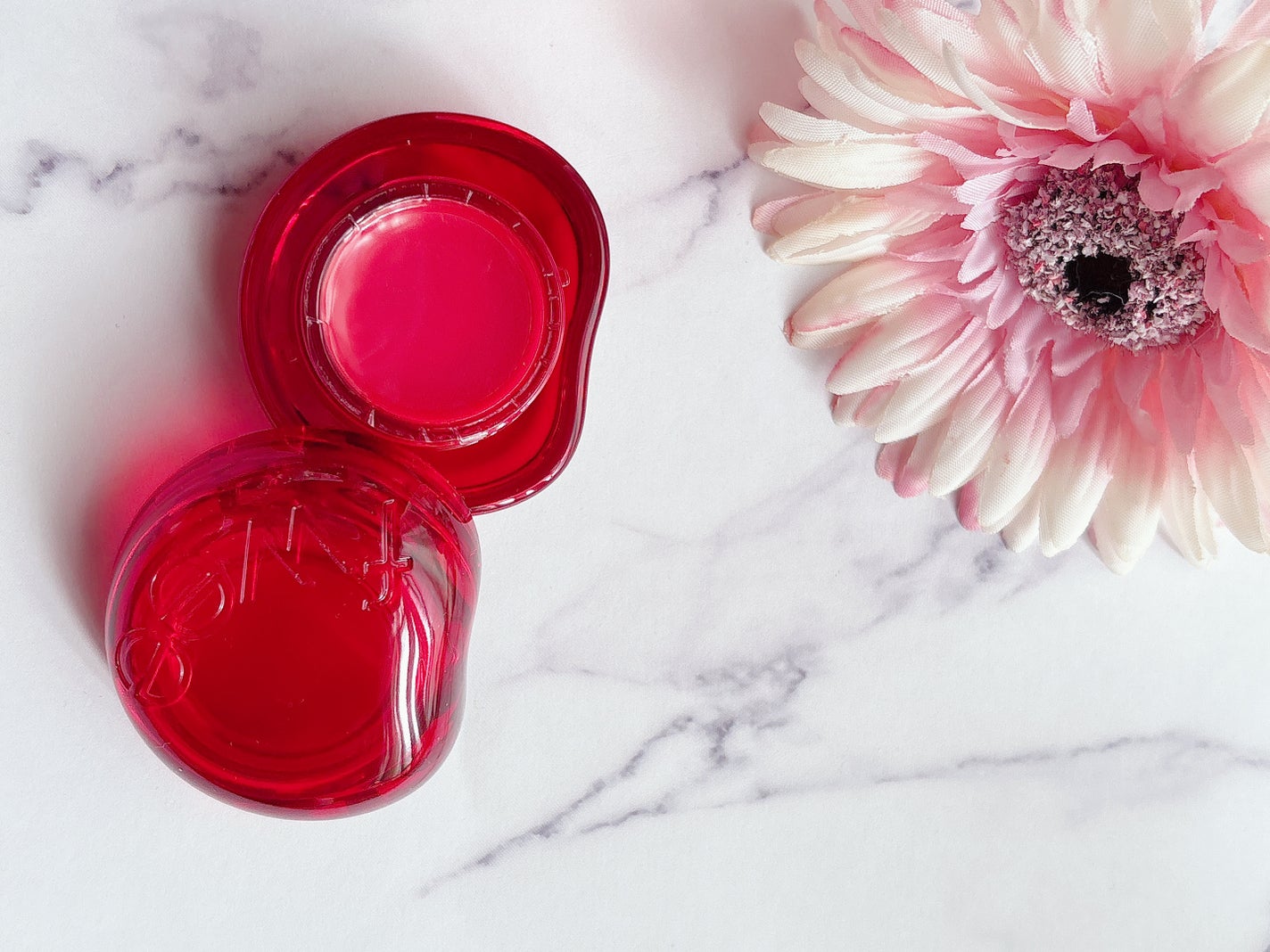 フィー 3Dボリューミンググロス/fwee/リップグロスを使ったクチコミ(5枚目)