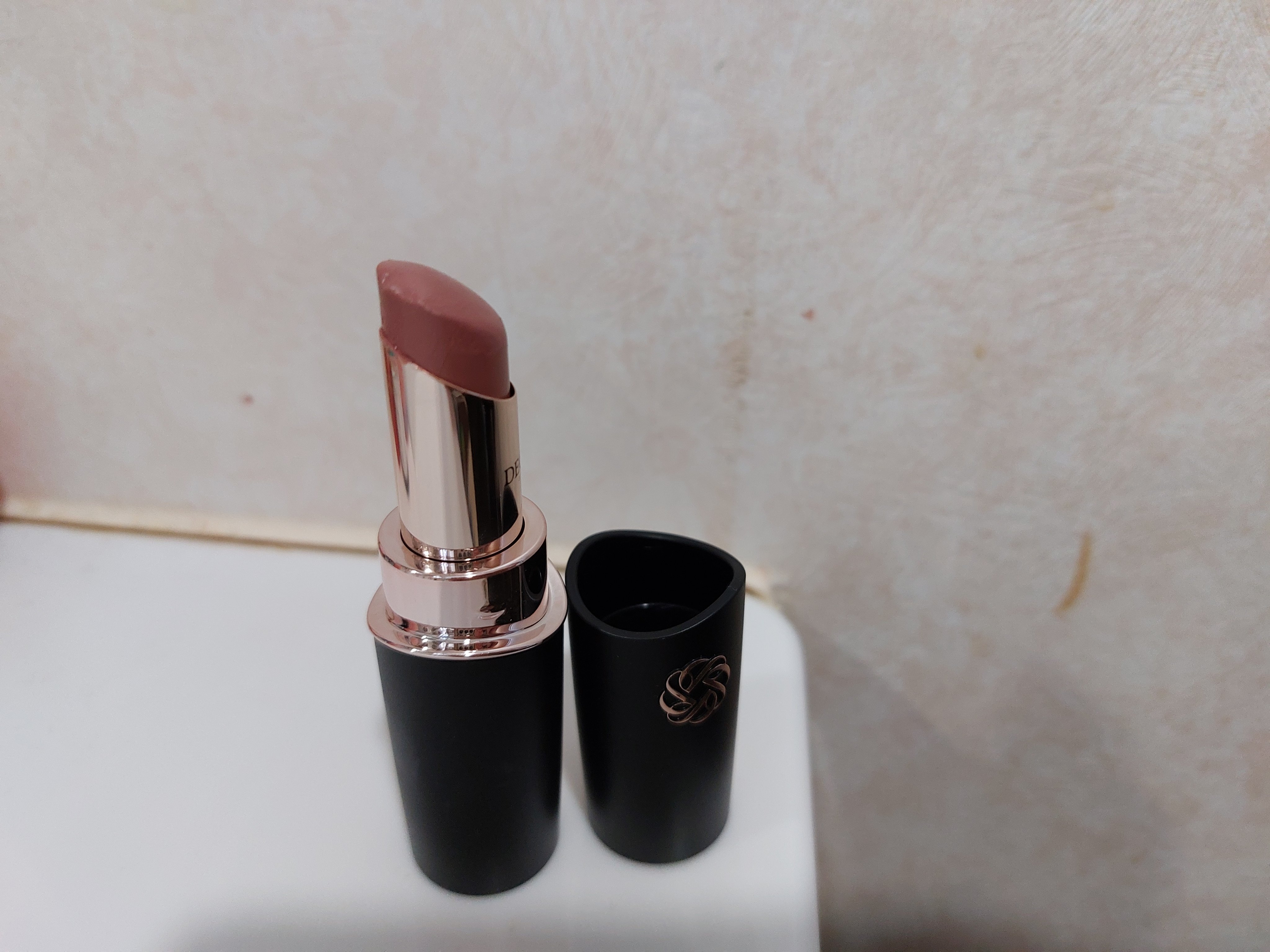 ルージュデコルテ　クリームグロウ 25G mauve beige/DECORTÉ/口紅を使ったクチコミ（2枚目）