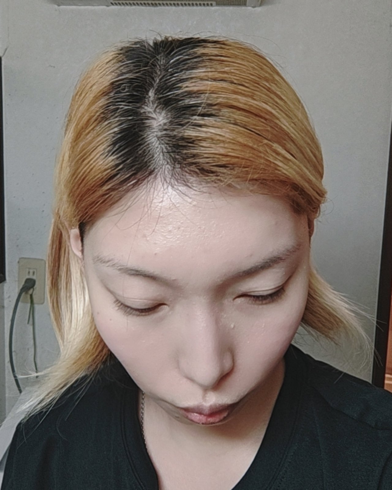 cocoa✨フォロバ100のクチコミ「メイク初心者の記録（セルフブリーチ編その11）

✼••┈┈••✼••┈┈••✼••┈┈••✼.....」（1枚目）