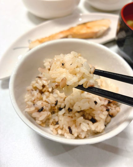 ð¥ð¢ð¬ð.ðððð çŸå®¹ã©ã€ã¿ãŒ on LIPS ãðœïžé£åã«ãããããšæ é€ãïŒâšð¥éè³ã®äžè³âšææ«ã«Amazon..ãïŒ5æç®ïŒ