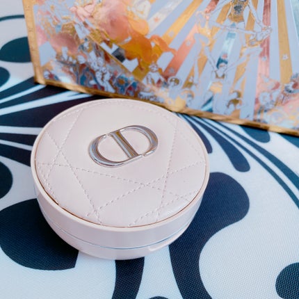 ディオールスキン フォーエヴァー クッション パウダー/Dior/ルースパウダーを使ったクチコミ(2枚目)