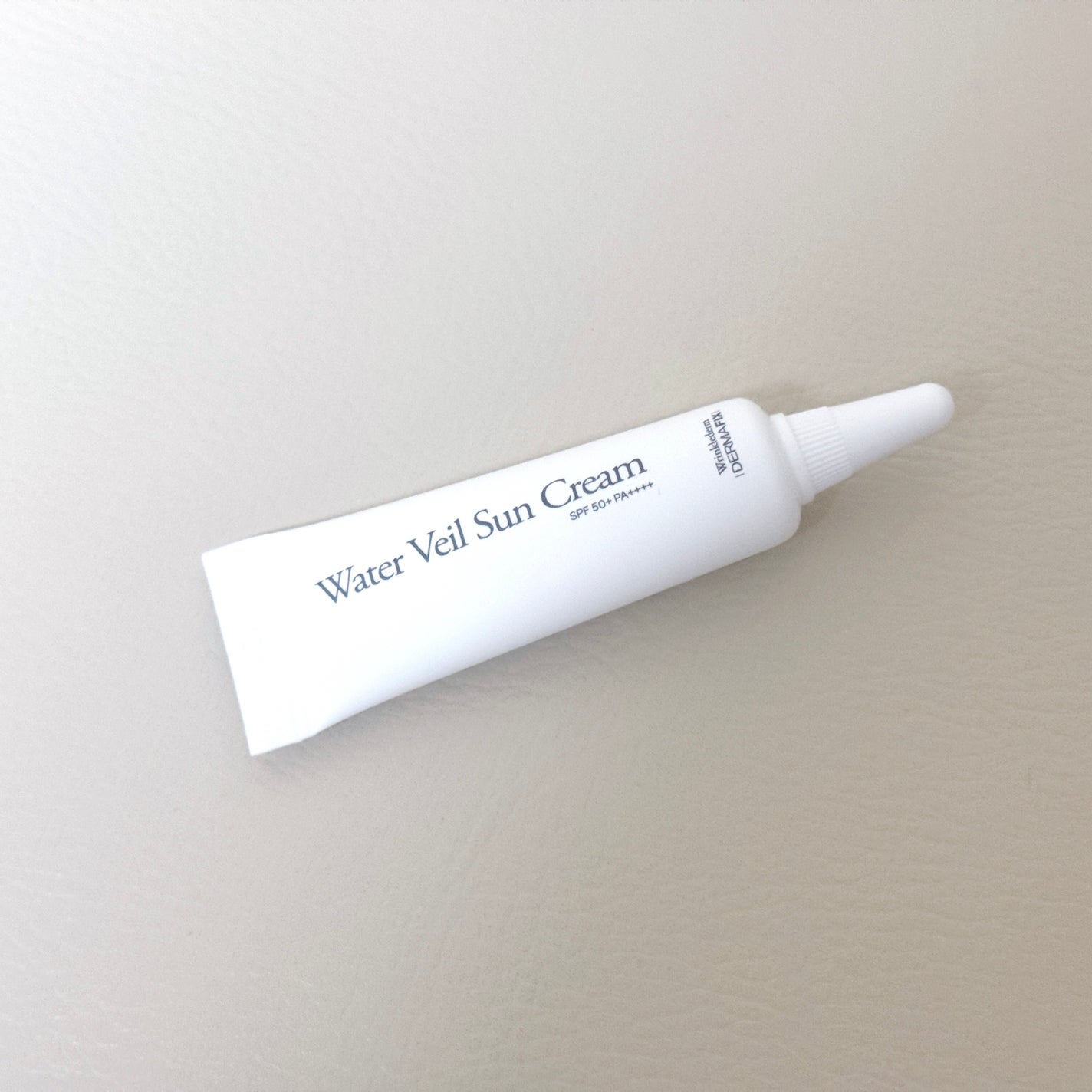 amy on LIPS 「DERMAFIXWaterVeilSunCream香りのない白..」(1枚目)