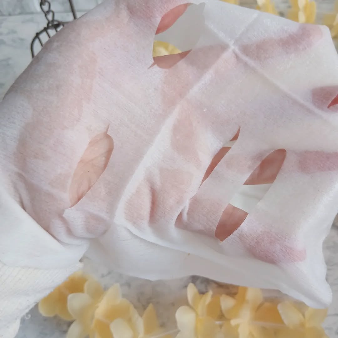 マーメイド🩷 on LIPS 「・・サボリーノメガショット朝用ツヤピールマスク(32枚入り)な..」(5枚目)