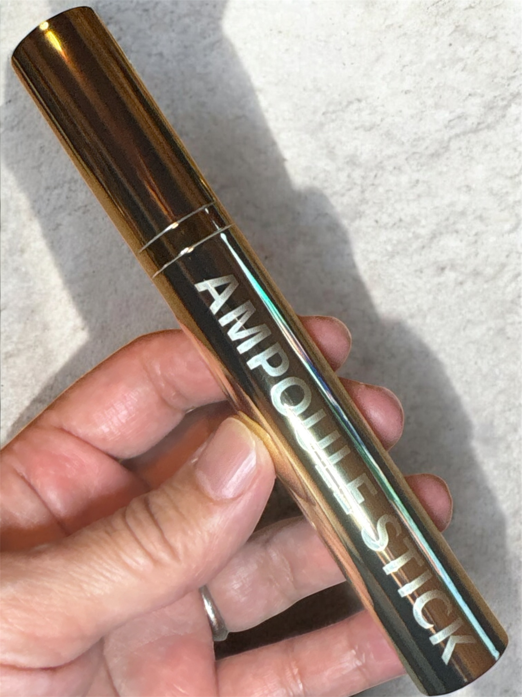 インテンシブリフティングアンプルスティック/ISOI/アイケア・アイクリームを使ったクチコミ（3枚目）