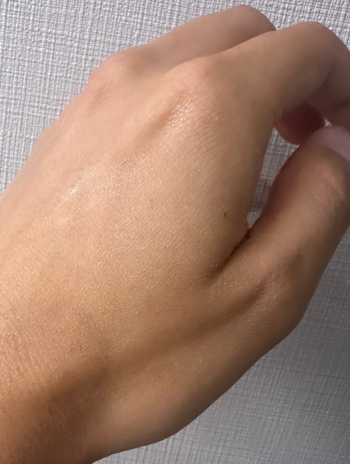 ダルバ ホワイトトリュフファーストスプレーセラム/ダルバ/ミスト状化粧水を使ったクチコミ（3枚目）