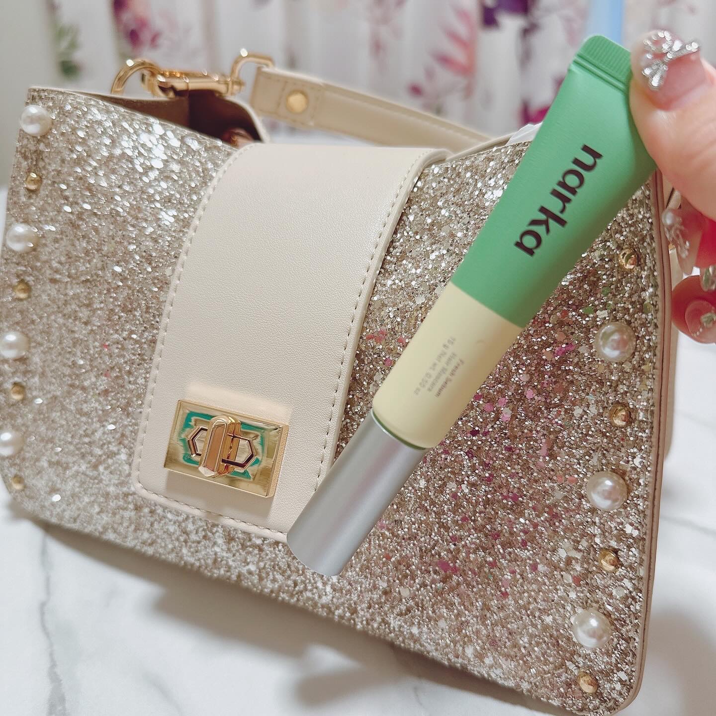 フレッシュセバムヘアマスカラ/narka/その他スタイリングを使ったクチコミ（1枚目）