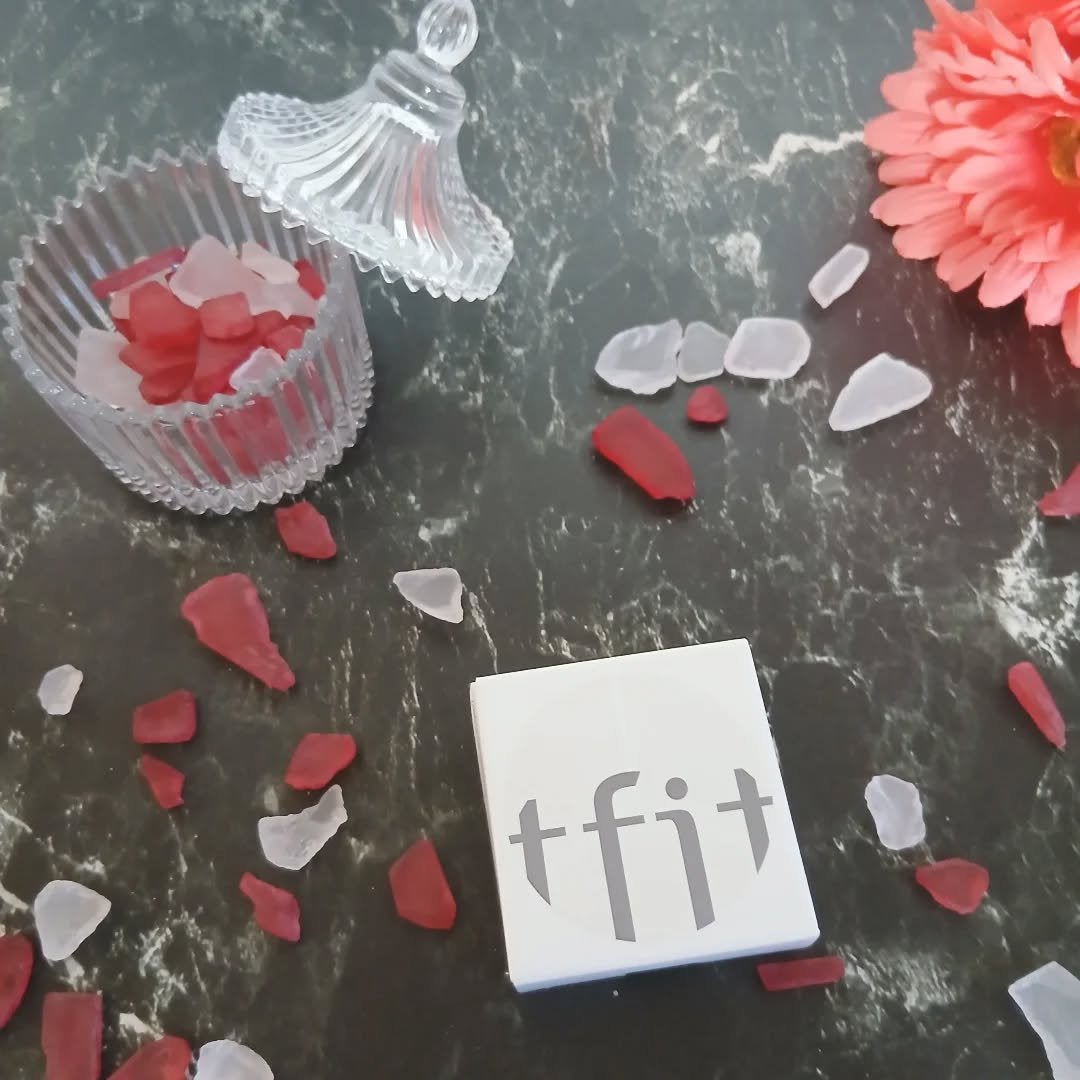 マーメイド🩷 on LIPS 「・・TFITカバーアッププロコンシーラー15gコンパクトオー..」(9枚目)