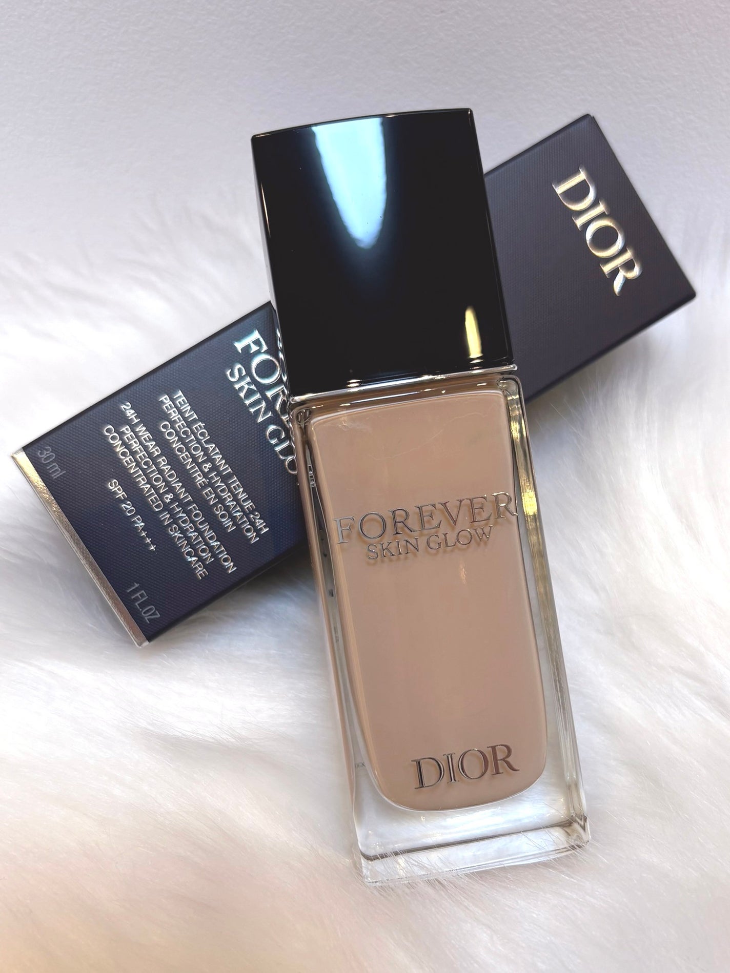 ディオールスキン フォーエヴァー フルイド グロウ/Dior/リキッドファンデーションを使ったクチコミ(1枚目)