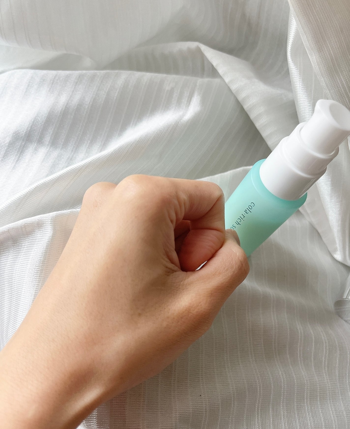 コラリッチソア ダーマセラム ナイト/コラリッチ/美容液を使ったクチコミ(3枚目)