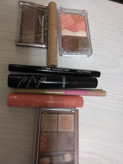 ノーズ&アイブロウパウダー/CEZANNE/パウダーアイブロウを使ったクチコミ(1枚目)