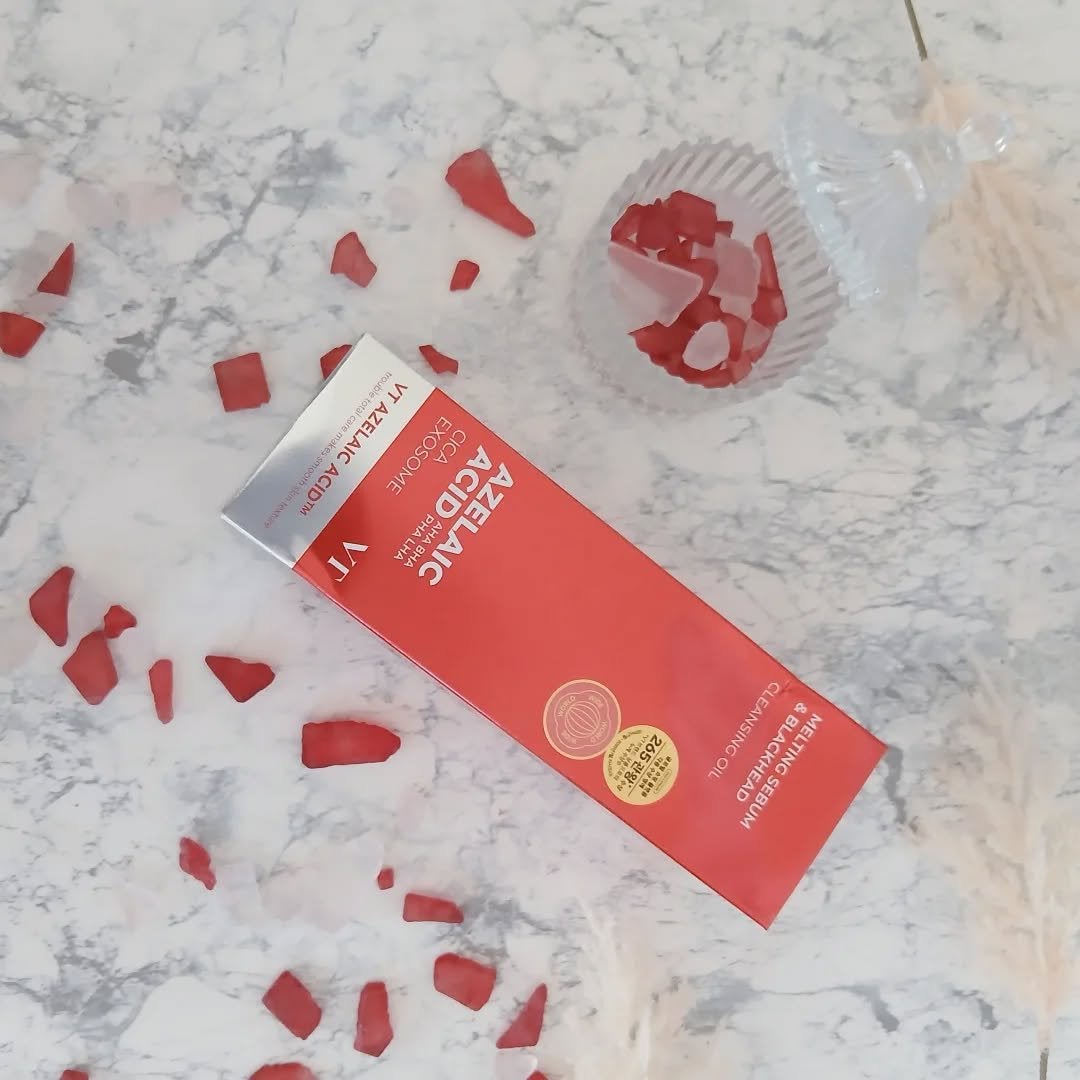 フラミンゴ🦩 on LIPS 「・・VTアゼライン酸クレンジングオイル200ml透明感のある綺..」(8枚目)