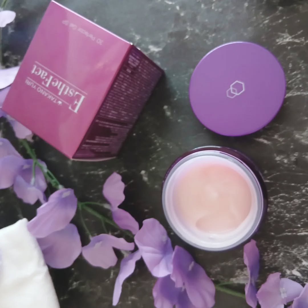 エステファクト3DパーフェクタージェルSP/たかの友梨/オールインワン化粧品を使ったクチコミ（3枚目）