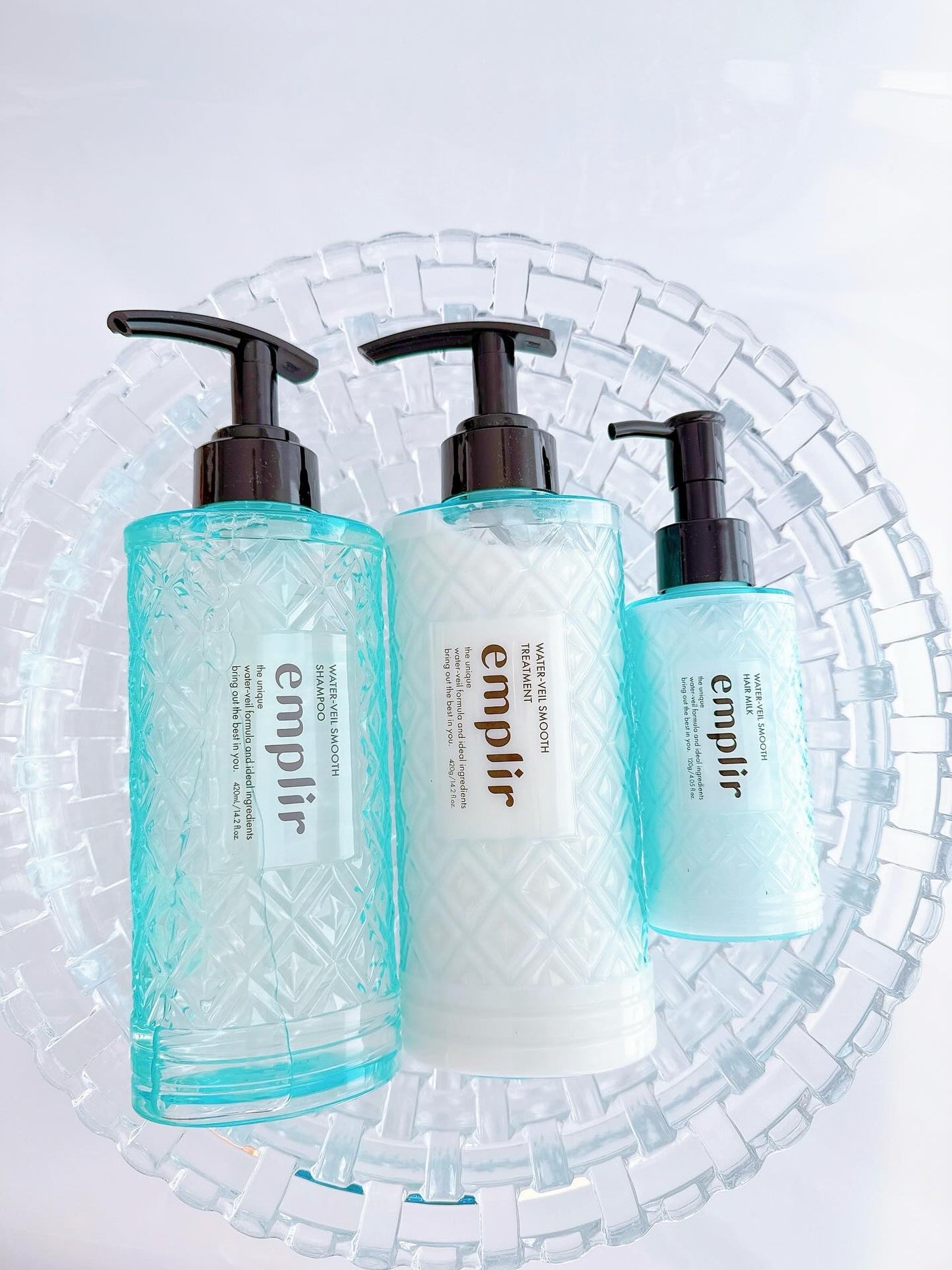 のん フォロバ100 on LIPS 「🤍emplir(アンプリール)#アンプリールウォーターベールス..」(1枚目)