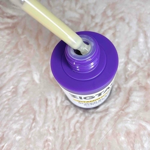 みり♡ on LIPS 「肌のくすみ※1や透明感※2のなさが気になる時に頼りたくなる1本..」(2枚目)