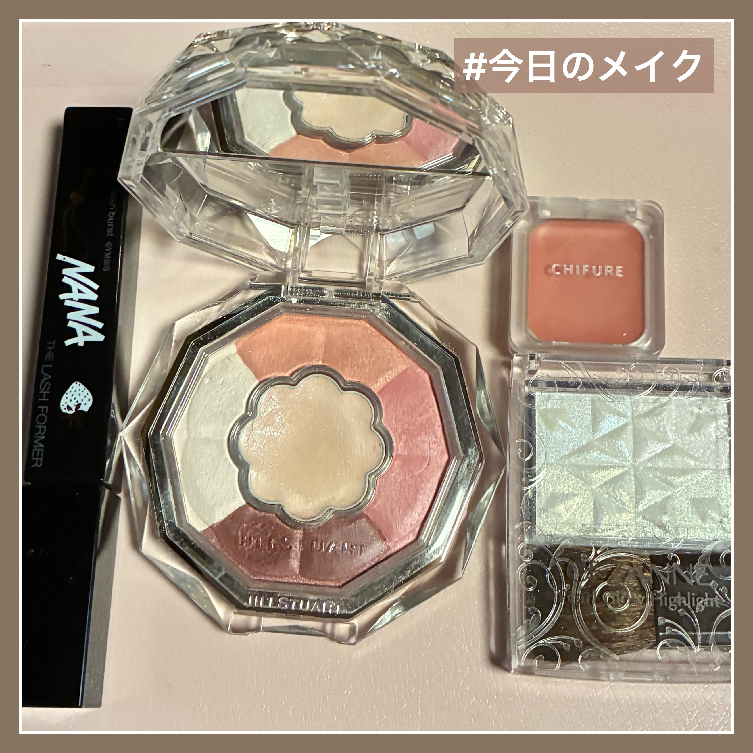 ジルスチュアート クリスタルブルーム ブルームクチュール アイズ/JILL STUART/アイシャドウパレットを使ったクチコミ（1枚目）