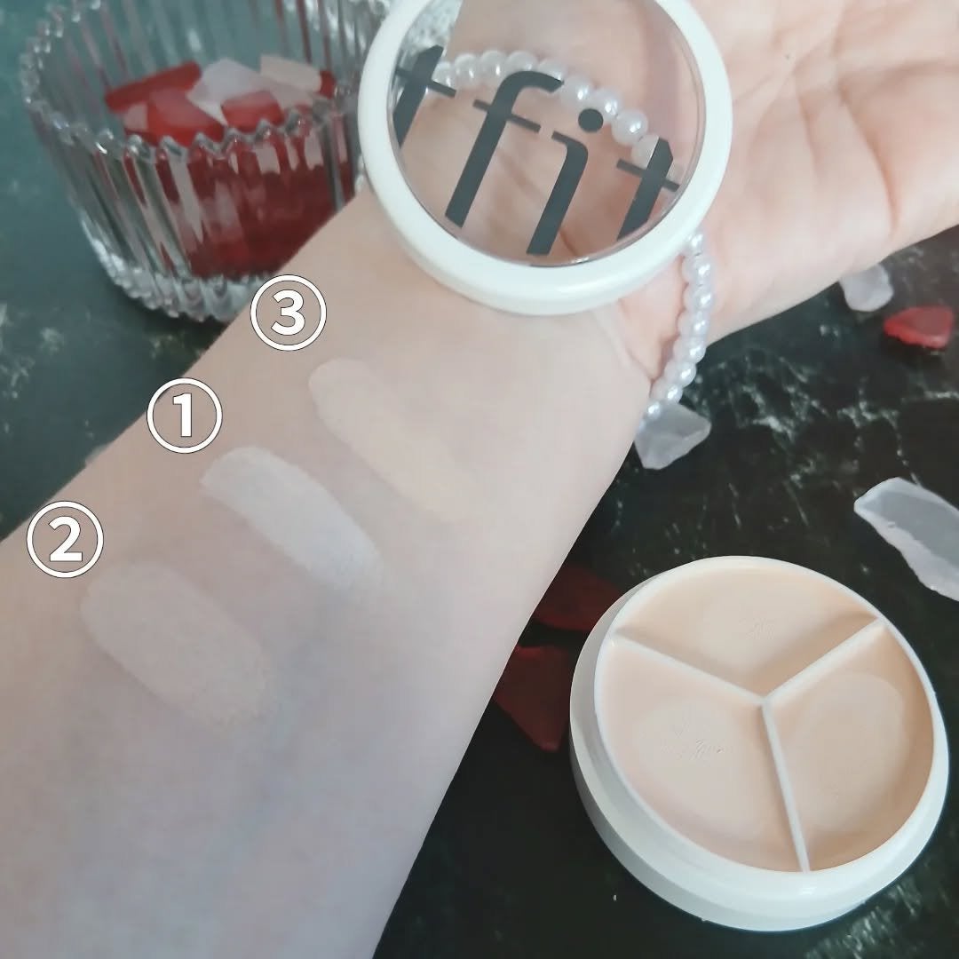 マーメイド🩷 on LIPS 「・・TFITカバーアッププロコンシーラー15gコンパクトオー..」(4枚目)