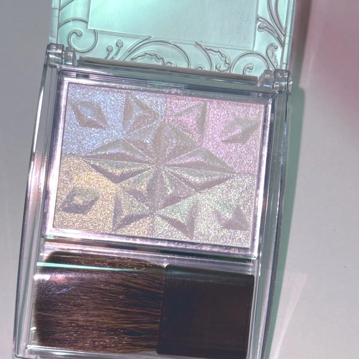 パールグロウハイライト SP3/CEZANNE/ハイライトを使ったクチコミ(2枚目)