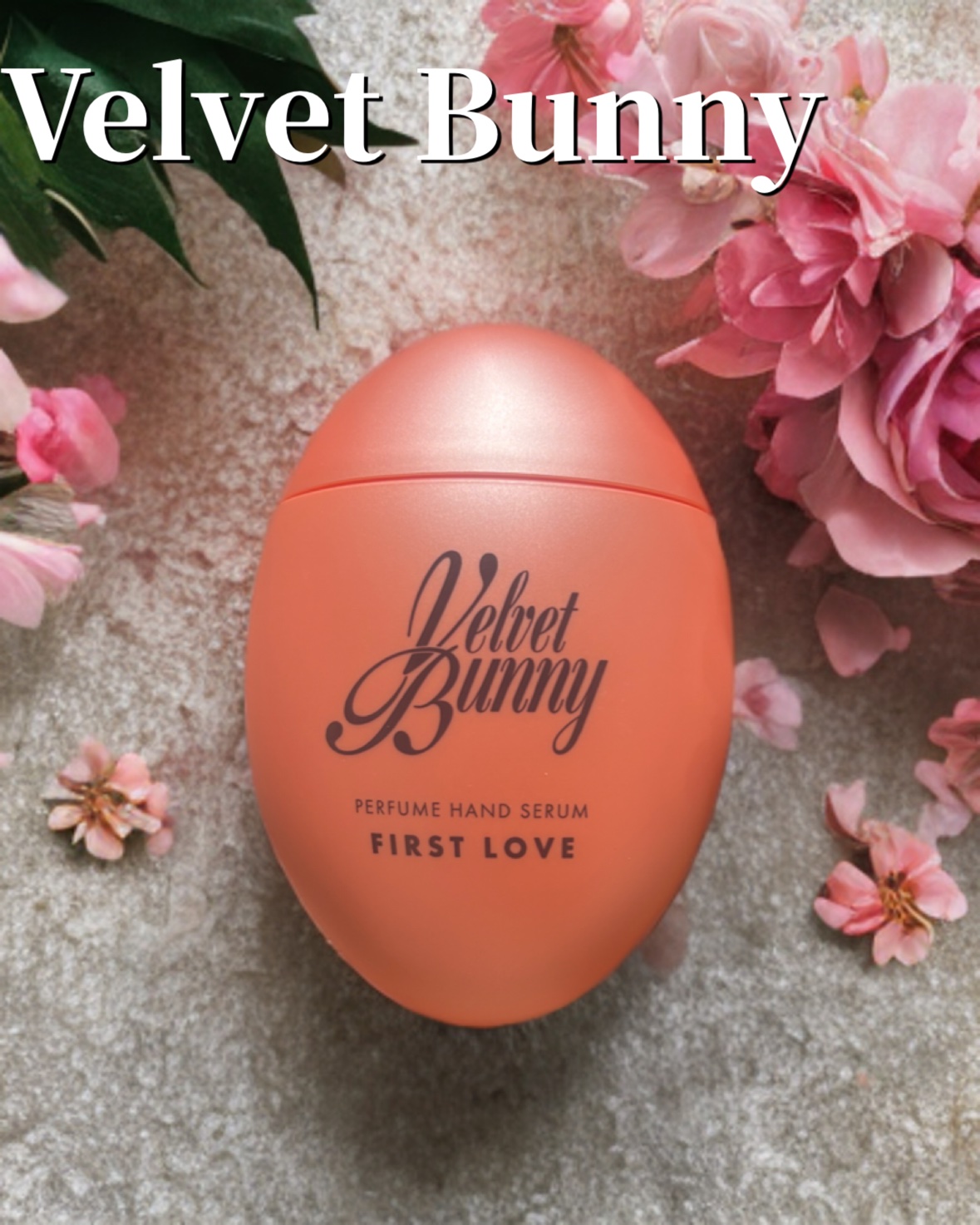 パフュームハンドセラム FIRST LOVE/Velvet Bunny/ハンドクリームを使ったクチコミ（1枚目）