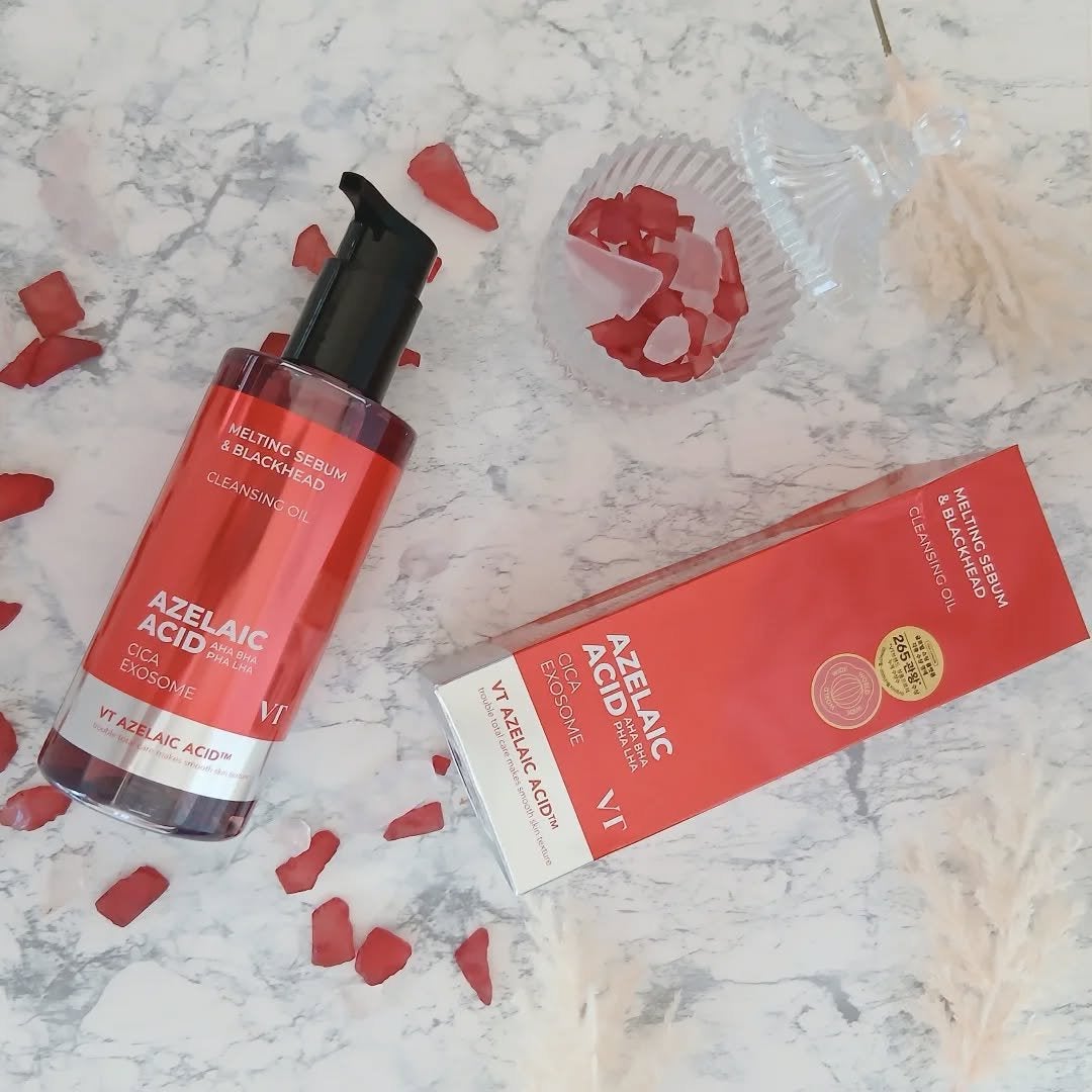 フラミンゴ🦩 on LIPS 「・・VTアゼライン酸クレンジングオイル200ml透明感のある綺..」(2枚目)