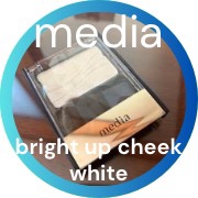 ブライトアップチークN/media/パウダーチークを使ったクチコミ（1枚目）