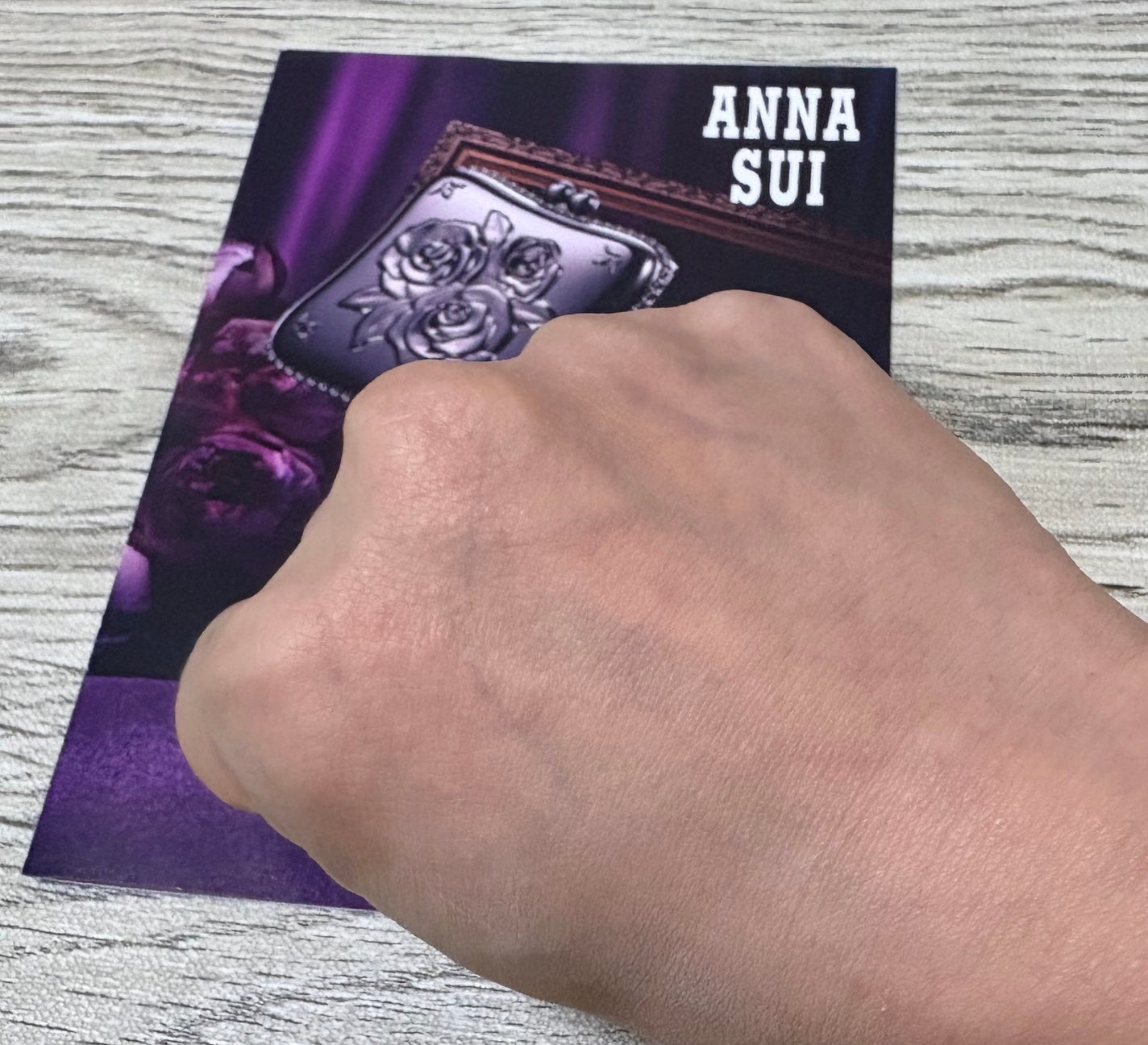 ローズ パウダー ファンデーション/ANNA SUI/パウダーファンデーションを使ったクチコミ(2枚目)