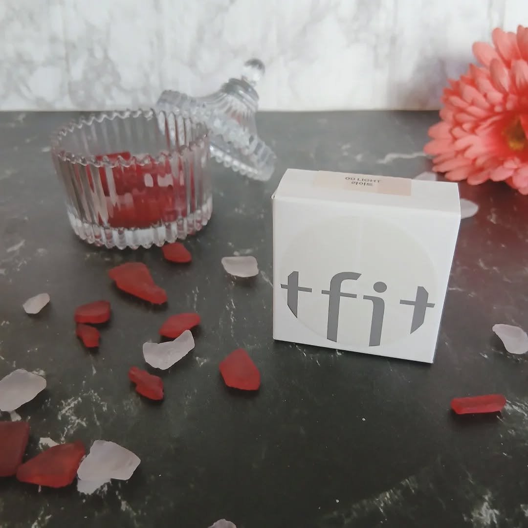 マーメイド🩷 on LIPS 「・・TFITカバーアッププロコンシーラー15gコンパクトオー..」(10枚目)