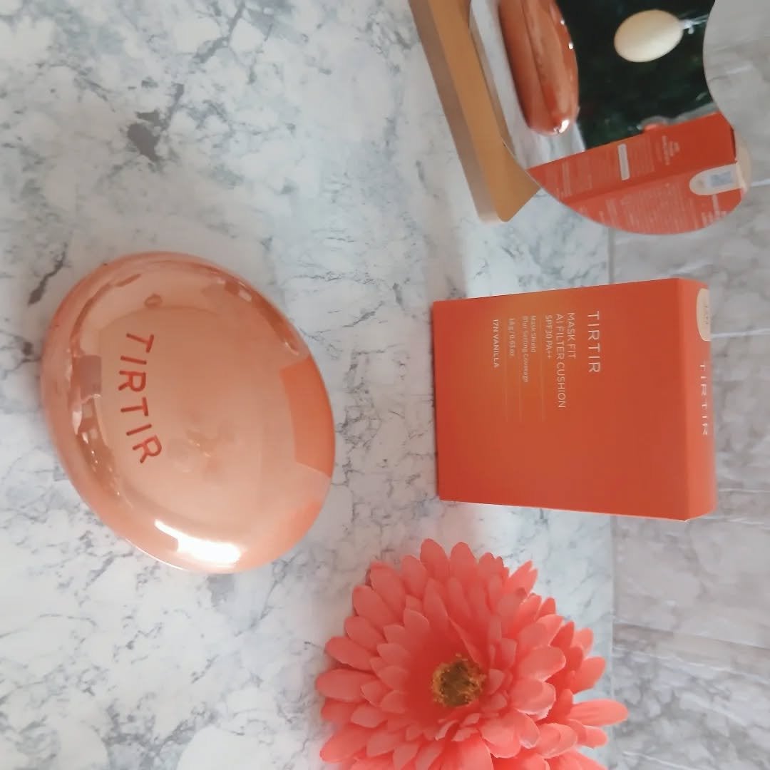 フラミンゴ🦩 on LIPS 「・・色々ありどちらの企業様からプレゼント🎁して頂いたのか分かり..」(6枚目)