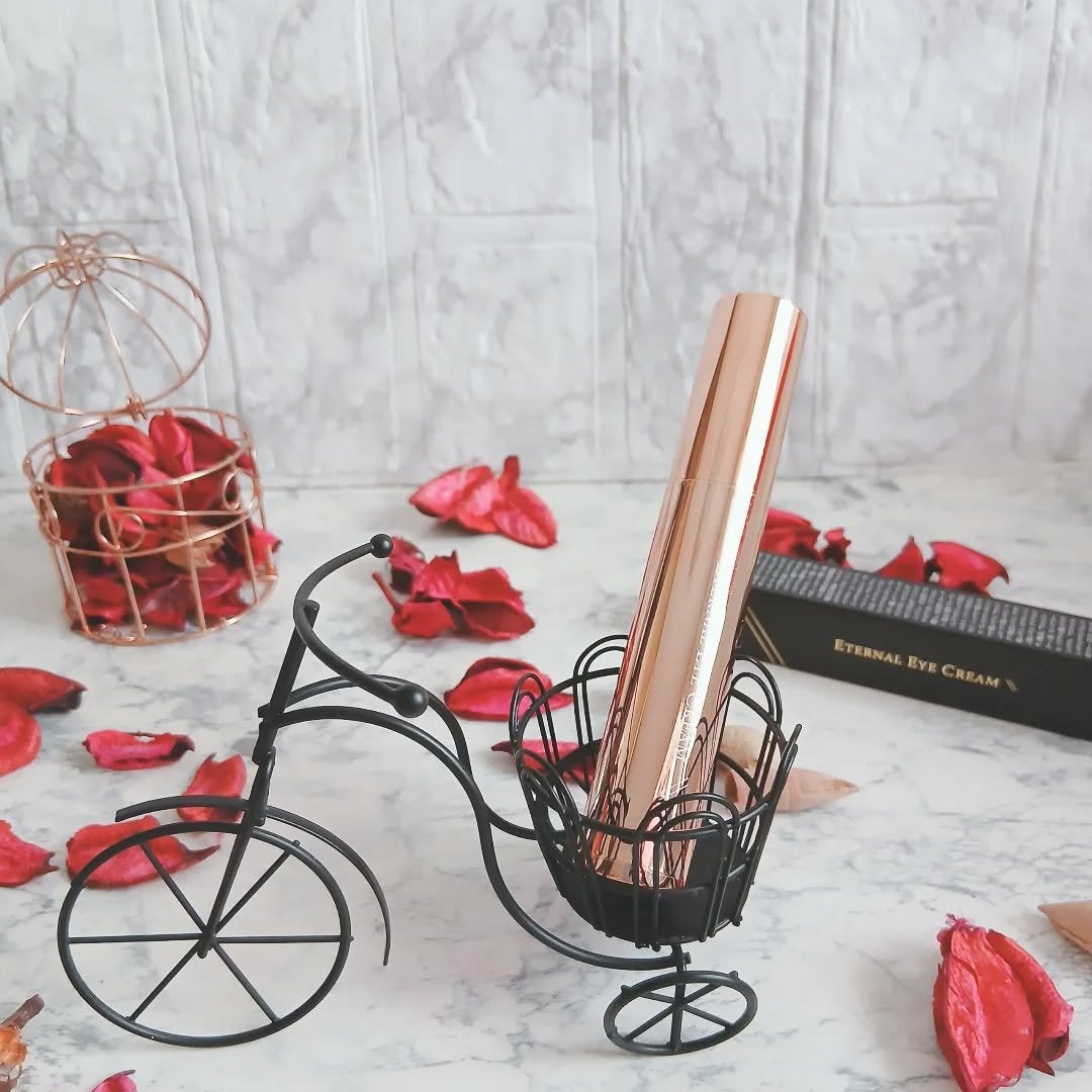 フラミンゴ🦩 on LIPS 「・・RUBANBLANCエターナルアイクリーム10g高級感のあ..」(6枚目)