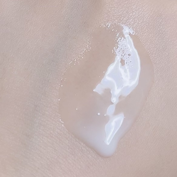 CNP ダーマアンサー スキン ブースティング セラム ミスト/CNP Laboratory/ミスト状化粧水を使ったクチコミ（3枚目）