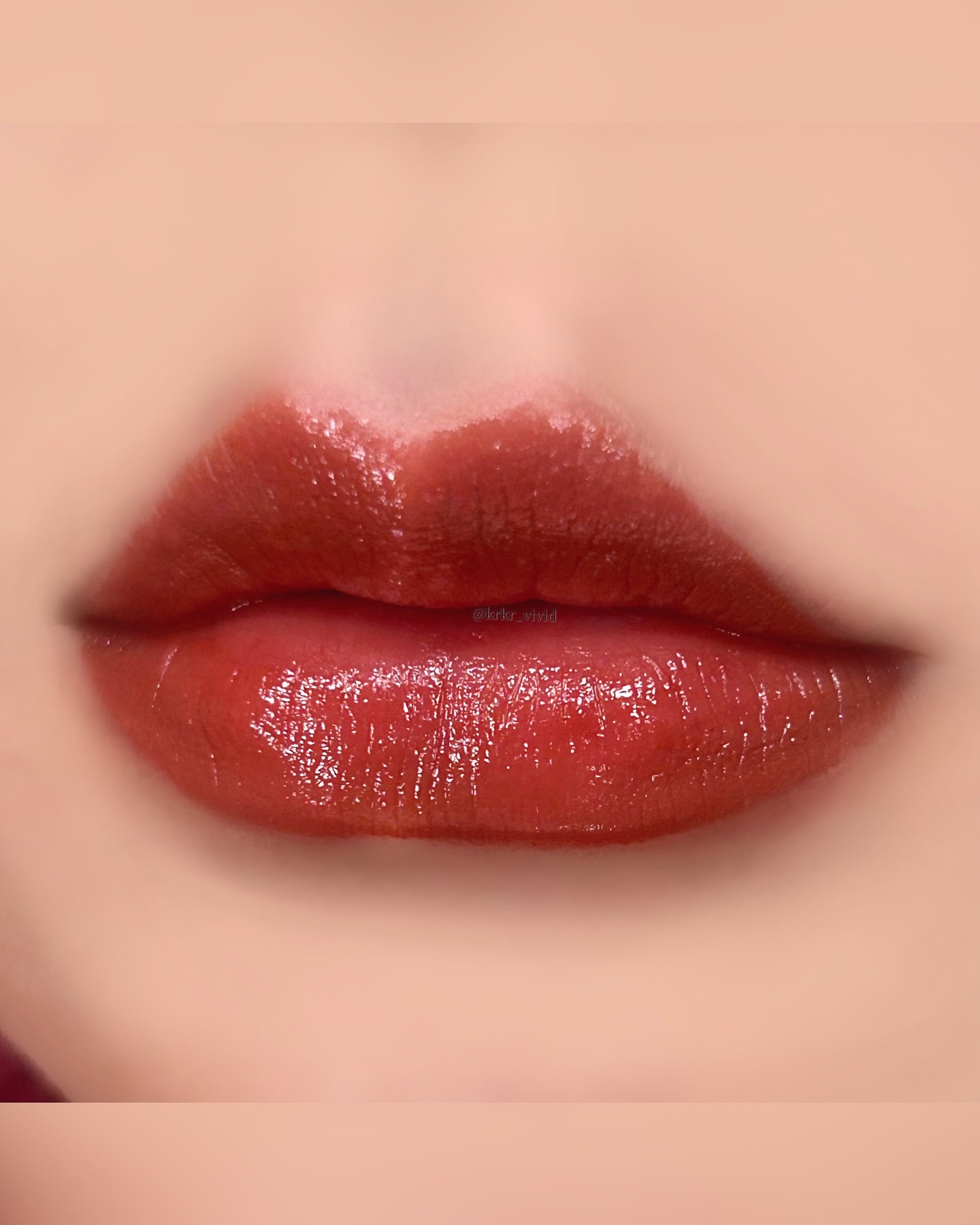 モイスチャー グレイズ リップスティック/SUQQU/口紅を使ったクチコミ（3枚目）