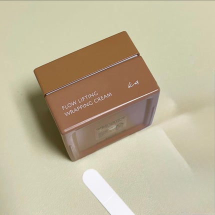 フローリフティングラッピングクリーム/koy/フェイスクリームを使ったクチコミ(3枚目)