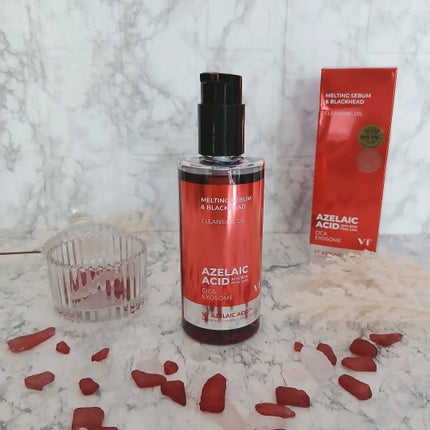 フラミンゴ🦩 on LIPS 「・・VTアゼライン酸クレンジングオイル200ml透明感のある綺..」(7枚目)