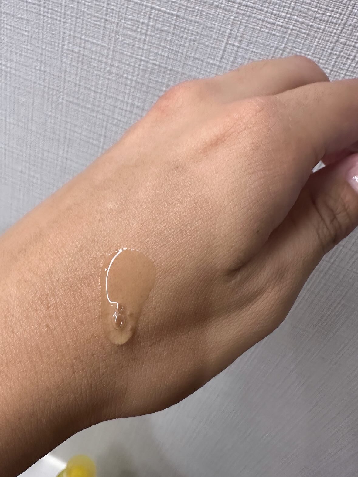 ビタ3セラム/オーズナリー/美容液を使ったクチコミ（2枚目）