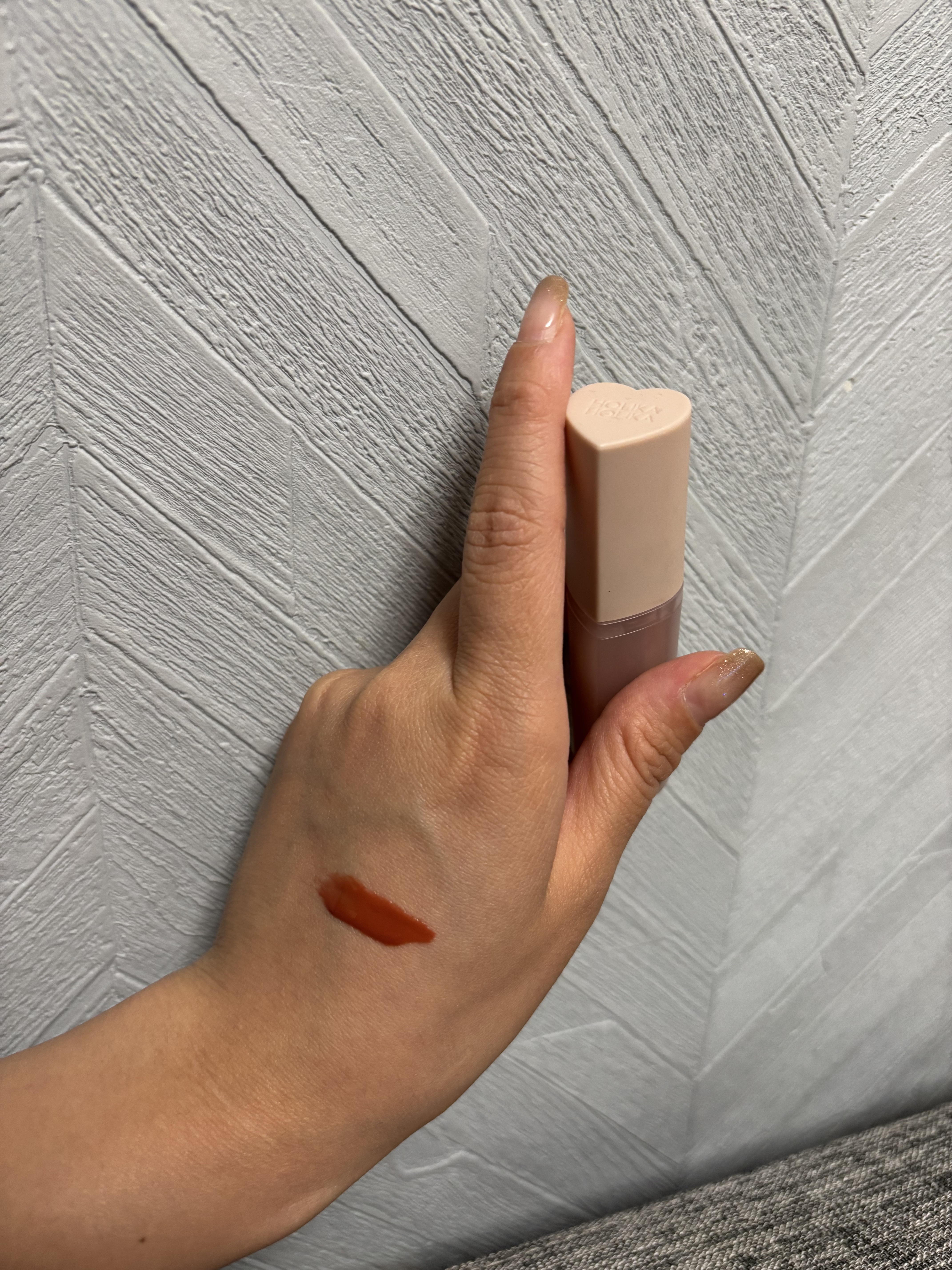 ハートクラッシュ ベアグレイズティント 04 ブラント(BLUNT)/HOLIKA HOLIKA/リップティントを使ったクチコミ（2枚目）