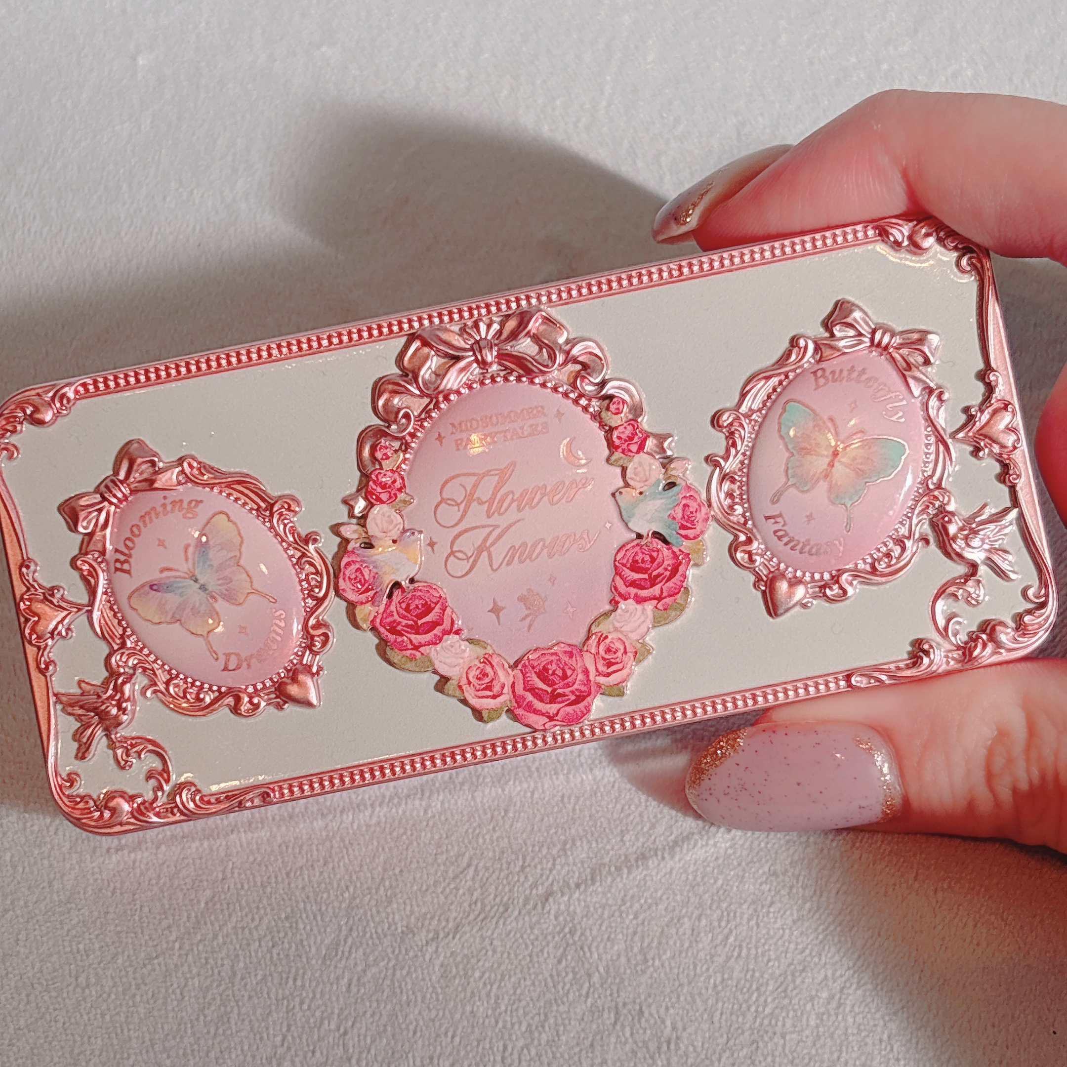 FlowerKnows ミッドサマーフェアリーテイルズ コレクション アイブロウパウダーパレットのクチコミ「FlowerKnowsミッドサマーフェアリーテイルズ コレクション アイブロウパウダーパレット.....」（1枚目）