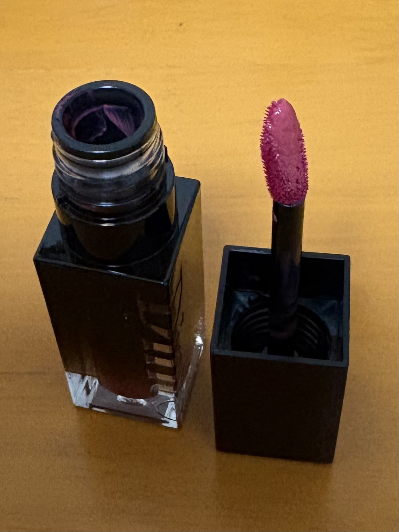 ブラーグロイリップティント 203 ディビニタス/Dinto/リップティントを使ったクチコミ（2枚目）