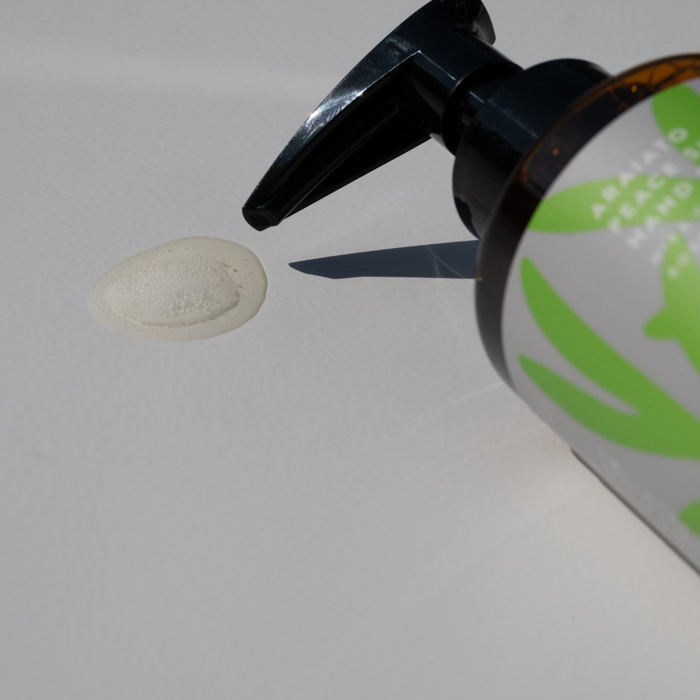 アライアトピーススキン・ハンドソープ NATURALCOSMO