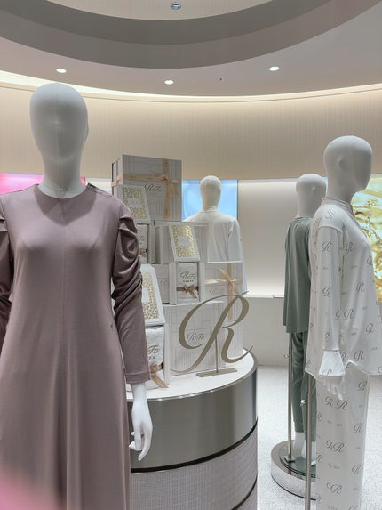 ノルン on LIPS 「Refa銀座に行って来たよ❤︎限定品がものすごくてもー涙目🥹あ..」(8枚目)