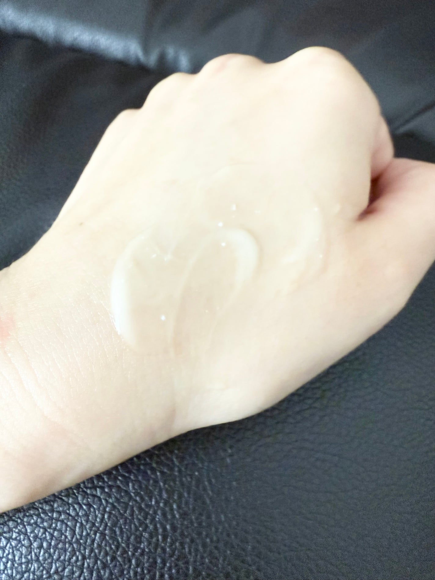 ナイアシンアミド 5% ボディローション/b.clinicx/ボディローションを使ったクチコミ(3枚目)