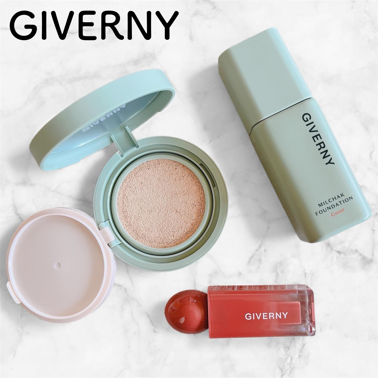 ⁡
⁡
GIVERNYの3アイテムをご紹介💁🏻‍♀️
⁡
　
●密着カバークッション 21NW
⁡
Qoo10総合1位を獲得したファンデ。
素肌のように軽く72時間持続するカバー力が
あるんだそう😊
⁡
とにかくカバー力があります。
