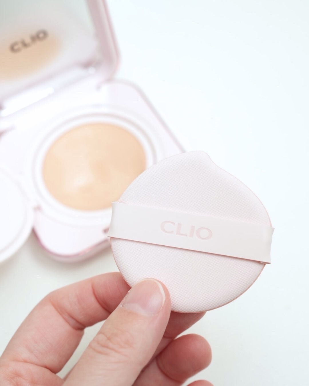 キルカバー メッシュ グロウ エッセンシャル クッション/CLIO/クッションファンデーションを使ったクチコミ（3枚目）